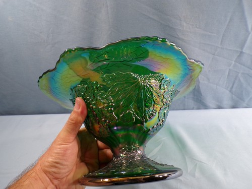 Fenton For Antique Publications Green Carnival Glass Christmas Compote - Picture 6 of 13