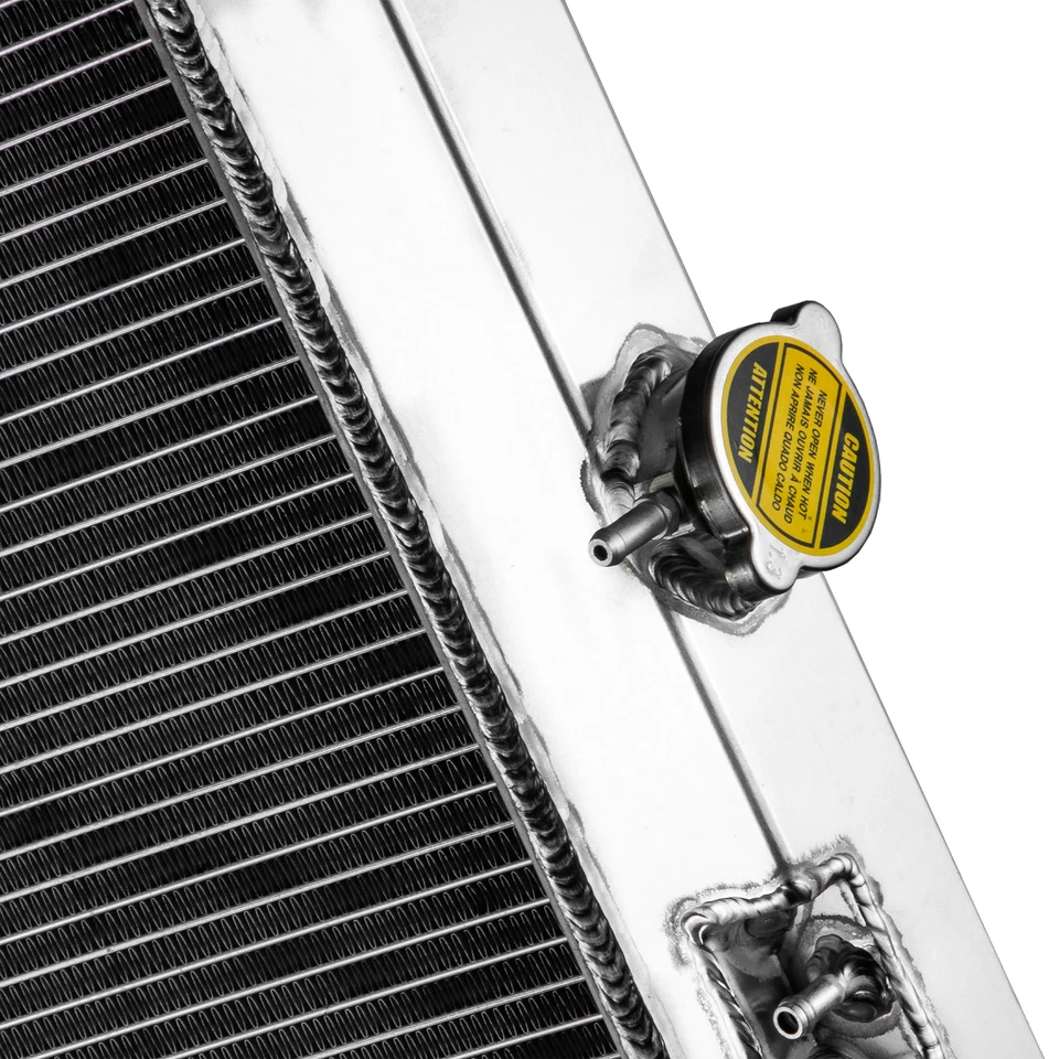 3 Row Aluminum Radiator for 2005-08 Hino 238 268 338 258ALP 258LP 7.7L Diesel AT - Image 4 of 4