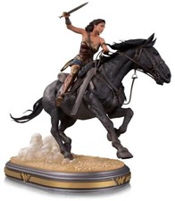 DC Collectibles 1/6 Scale Wonder Woman on Horseback Deluxe Statue w/Art Box