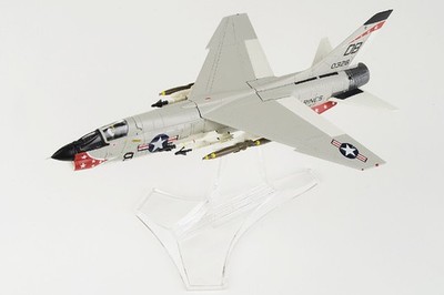 001644 Century Wings F-8E Crusader 1/72 Model DB8 USMC VMF(AW)-235 Death Angels