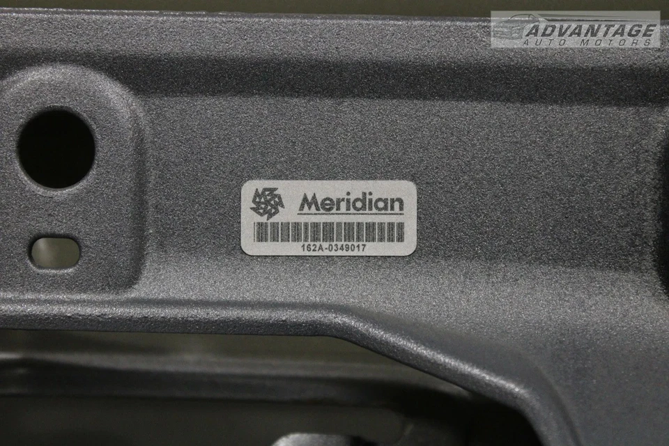 2017-2025 CHRYSLER PACIFICA TAILGATE LIFTGATE BACK DOOR SHELL COVER PANEL OEM - Imagem 3 de 4