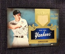 2011 Topps Tier One Top Shelf Joe DiMaggio Game Used Bat /399 Yankees #TSR5