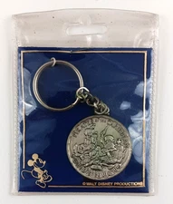 Pirates of The Caribbean Walt Disney World Productions Metal Key Chain Pewter?