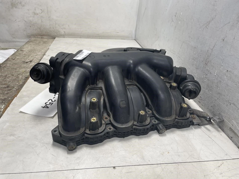 Nissan Máxima 2011 3,5 L colector de admisión superior OEM+ Foto 3 de 4