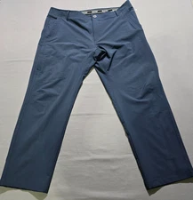 Hi-Tec Golf Pants Mens 38x30 navy  Zip Pocket Performance Tech Stretch Hiking