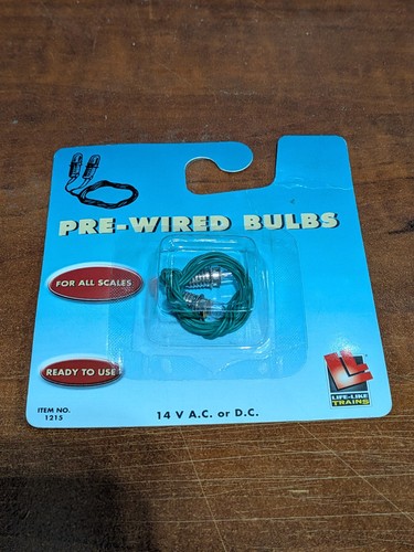 Realista - Escala HO - #1215 - Bombillas precableadas transparentes de 14 V CA o CC - NUEVAS | Zustand: New