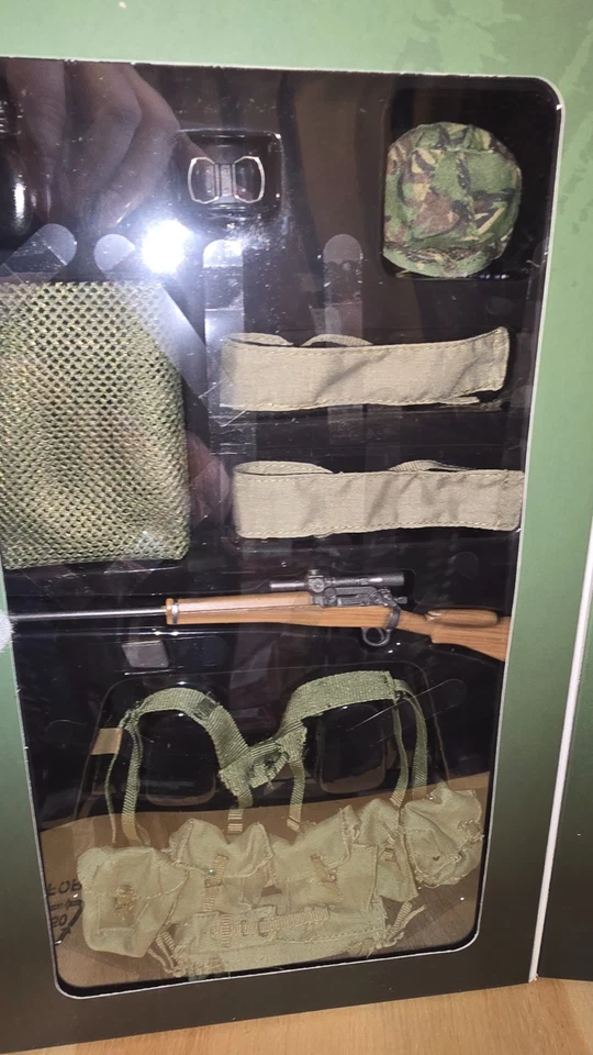 DRAGON "Phil Norman" British Sniper #70842 NEW Falklands War 30th Anniversary - Image 4 of 4