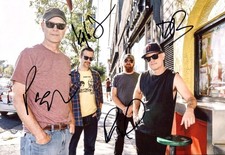 Helmet ALTERNATIVE ROCK BAND autographs, In-Person signed photo