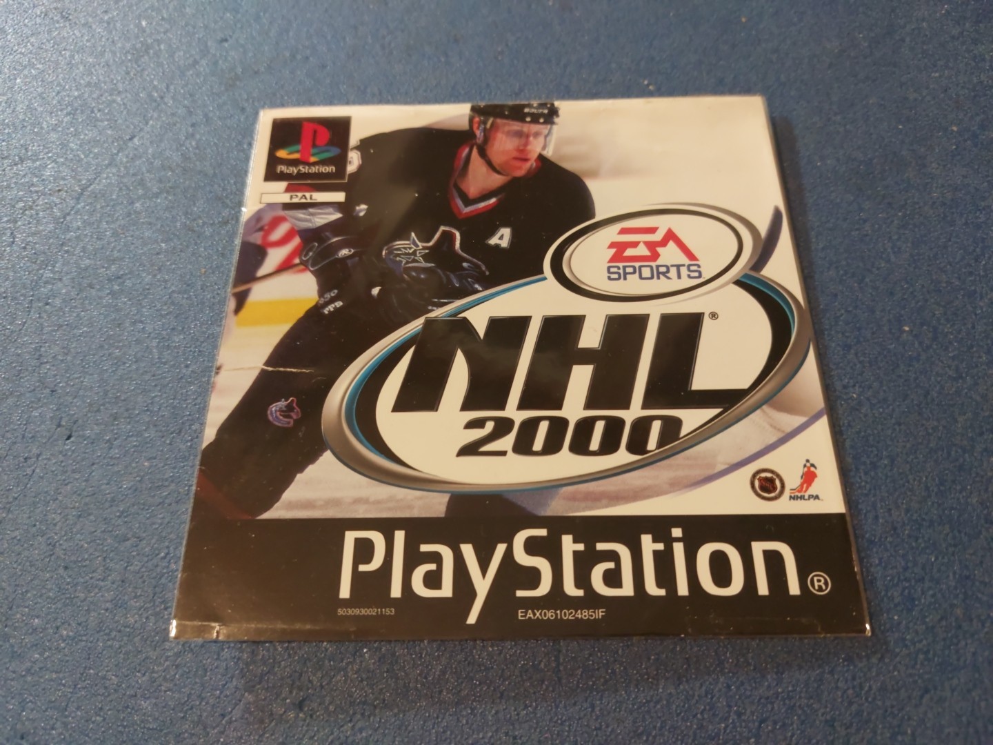 PS1 playstation 1 jaquette cover avant Nhl 2000