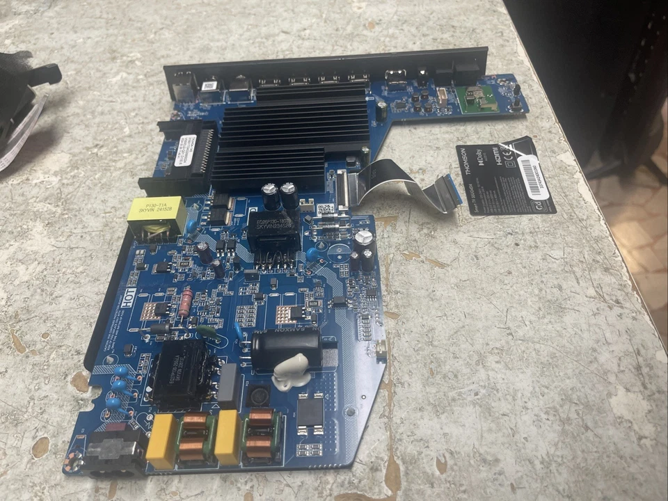 scheda madre  EL.rt2885-fg thomson Smart Tv 55ug4s14 Foto 4 de 4