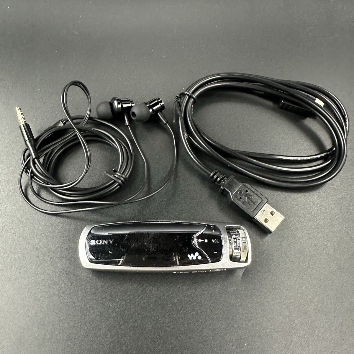 美品　SONY WALKMAN NW-S605 2GB Sony Walkman NW-S605 2GB Digital Media Player | 2GB | S