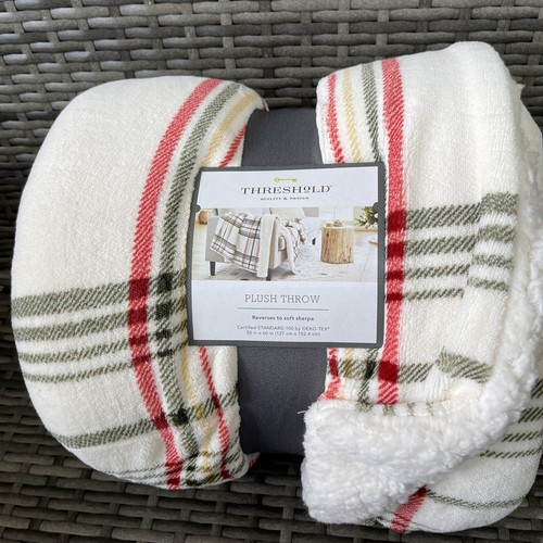 Threshold Rangeley White Plaid Reversible Soft Sherpa Plush Throw Blanket