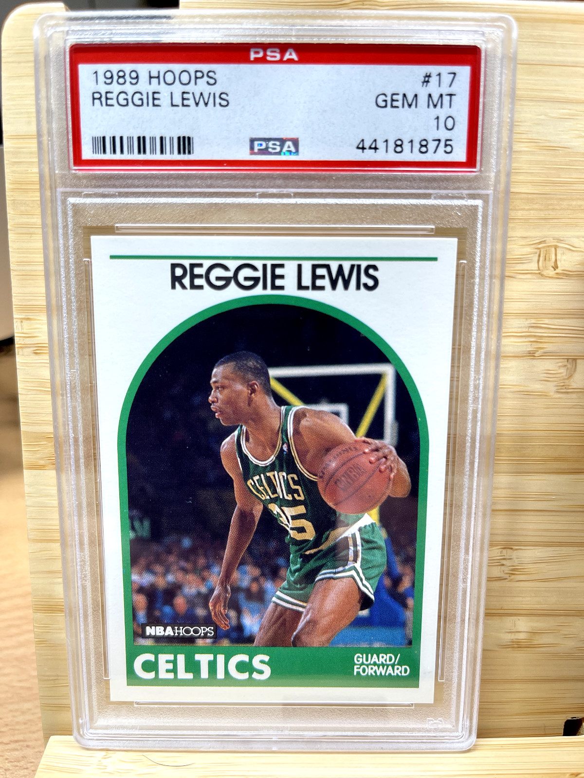 1989/90 NBA HOOPS Basketball - PSA 10 - Reggie Lewis - #17 - Boston CELTICS!