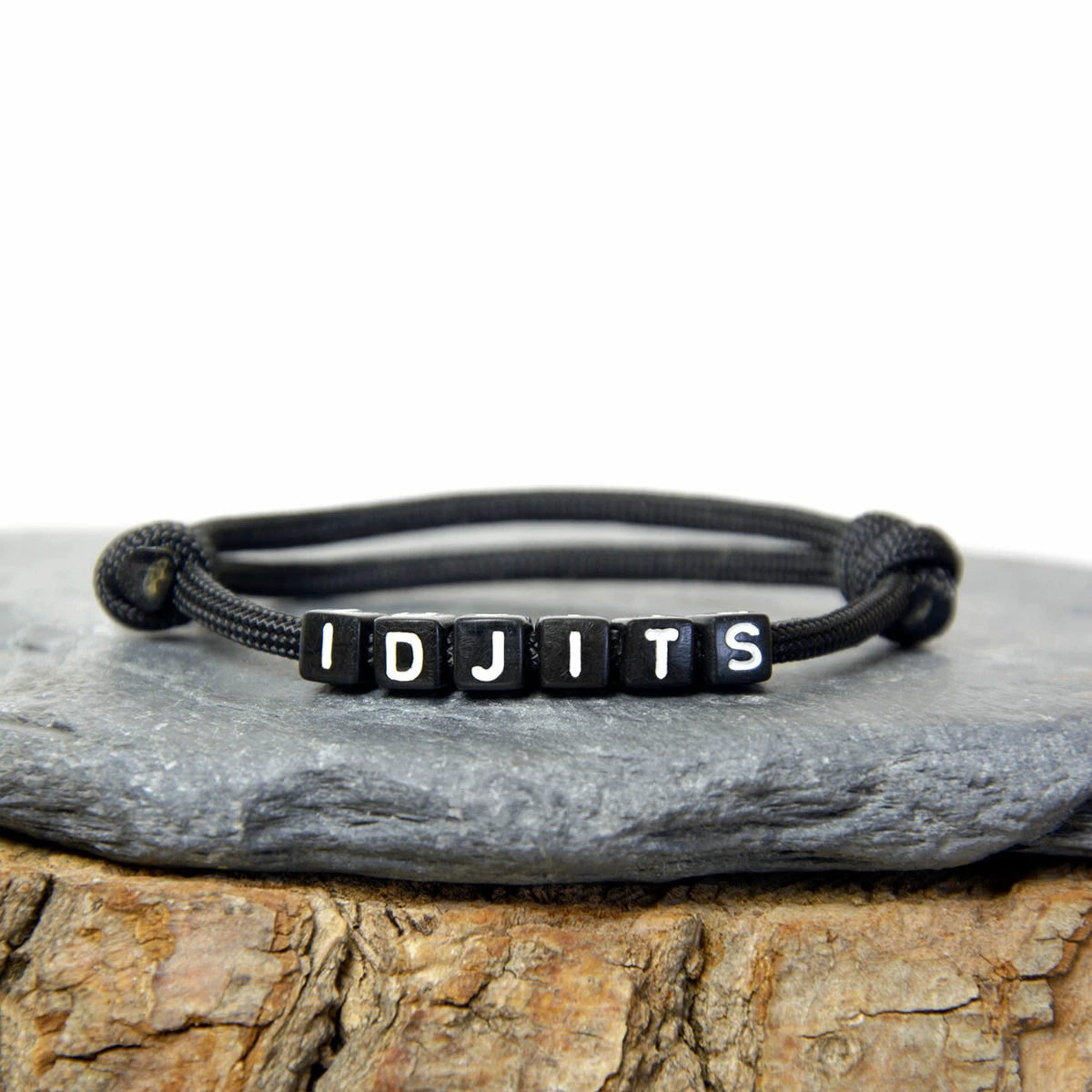 Bracelet de protection symboles série Supernatural - Séries télé/Supernatural
