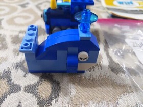 LEGO 10706 Classic Blue Creativity Box 78 Pieces Makes 3 Models 100% complete