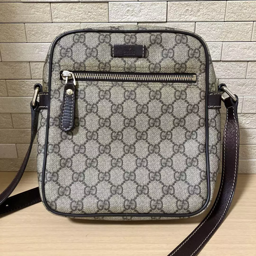 Sac à bandoulière Gucci motif Gg