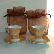 Pair of Art Deco D’Lusso Home Collection Espresso Cups and Saucers NIB
