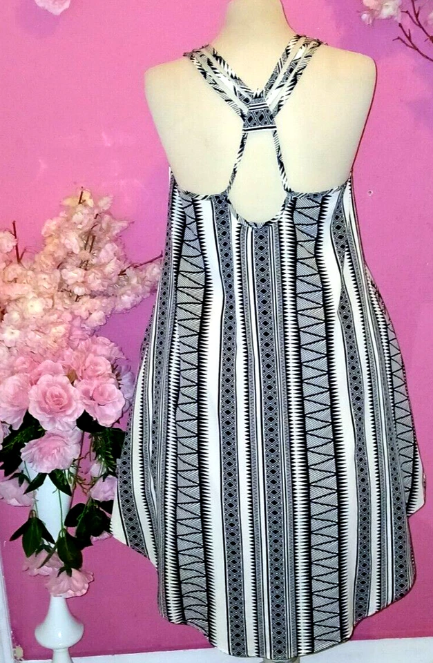 VESTIDO DE VERANO MUJER ESTAMPADO JACQUARD RAYAS (TALLA UK10) Foto 3 de 4