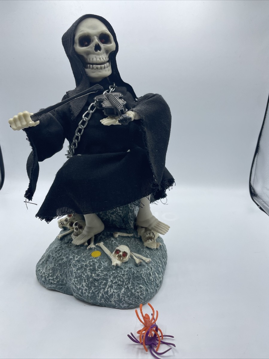 Vtg Grim Reaper Playing Violin Gemmy Animated 1996 Halloween Vtg Grim Reaper Playing Violin Gemmy Animated 1996 Halloween