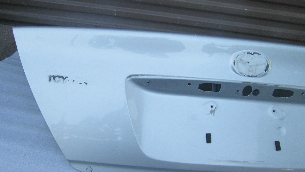 02 03 04 05 06 TOYOTA CAMRY TRUNK LID DECK LID OEM USED 2002-2006