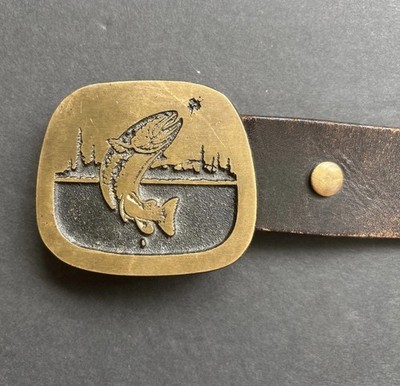 Vintage Rainbow Metals Hand Cast Solid Bronze Trout And Fly Belt Buckle Seattle