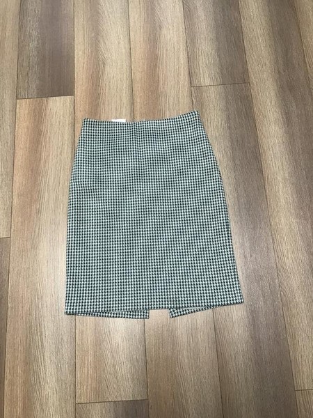 Women Emporio Armani Skirt Green 38 / M / 46