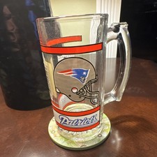 New England Patriots NFL Glass Mug with Team Logo 12 oz