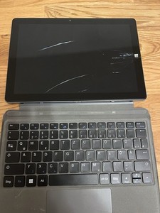 PEAQ PMM T100V Tablet Inkl Tastatur Defekt Läd Nicht Windows