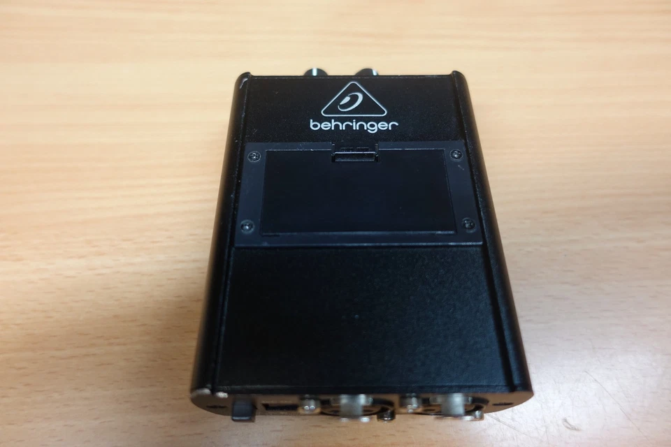 Behringer Powerplay P1 Personal In-Ear Monitor Amplifier - Bild 4 von 4