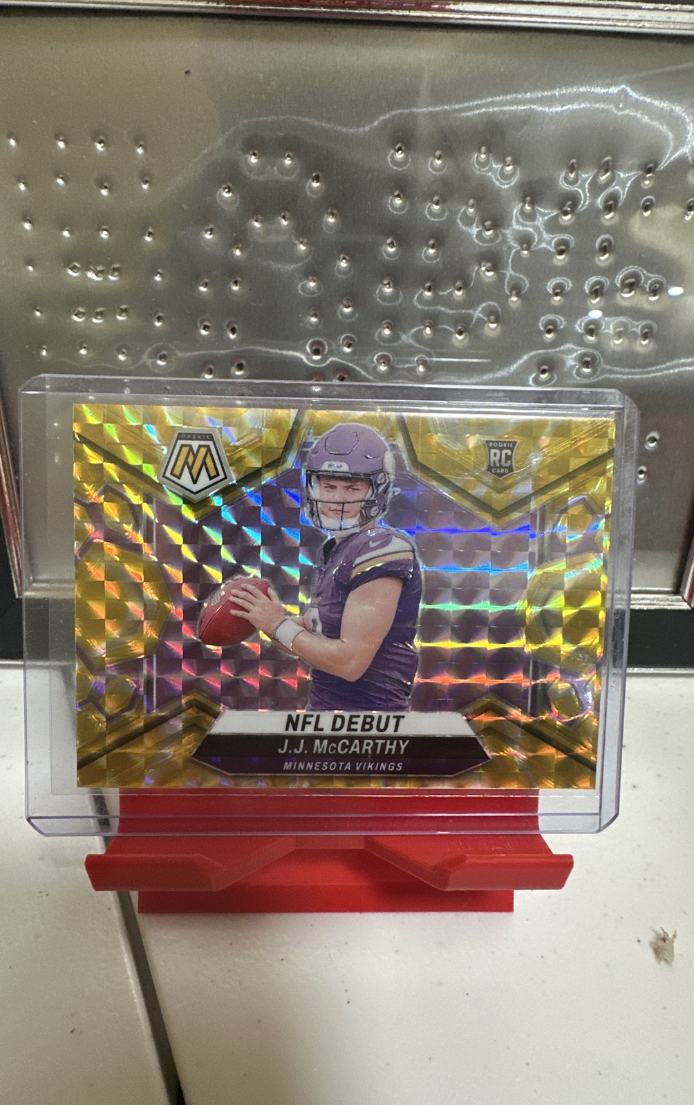 2024 Panini Mosaic - NFL Debut J.J. McCarthy #275 Reactive Yellow Mosaic...