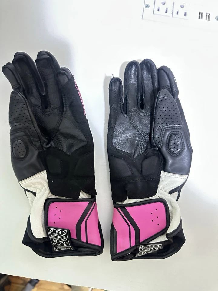 Alpinestars SP-8 摩托车手套黑色/粉红色/白色 M 码 轻度使用 无盒 — 第 2/4 张图片