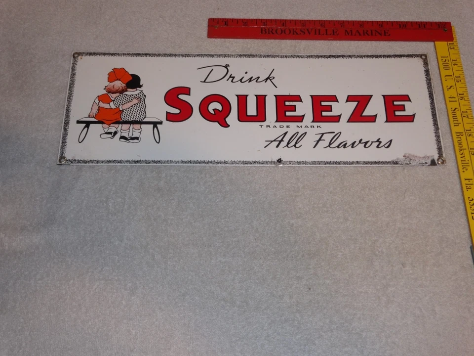 DE COLECCIÓN "BEBIDA NARANJA APRETAR NIÑO NIÑA BESÁNDOSE 18" PORCELANA METAL SODA GAS LETRERO Foto 2 de 4