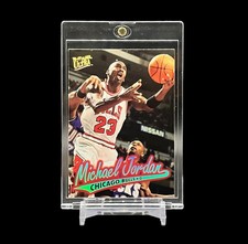 1996/97 Fleer Ultra MICHAEL JORDAN HOLO FOIL #16 CHICAGO BULLS🔥RARE🔥