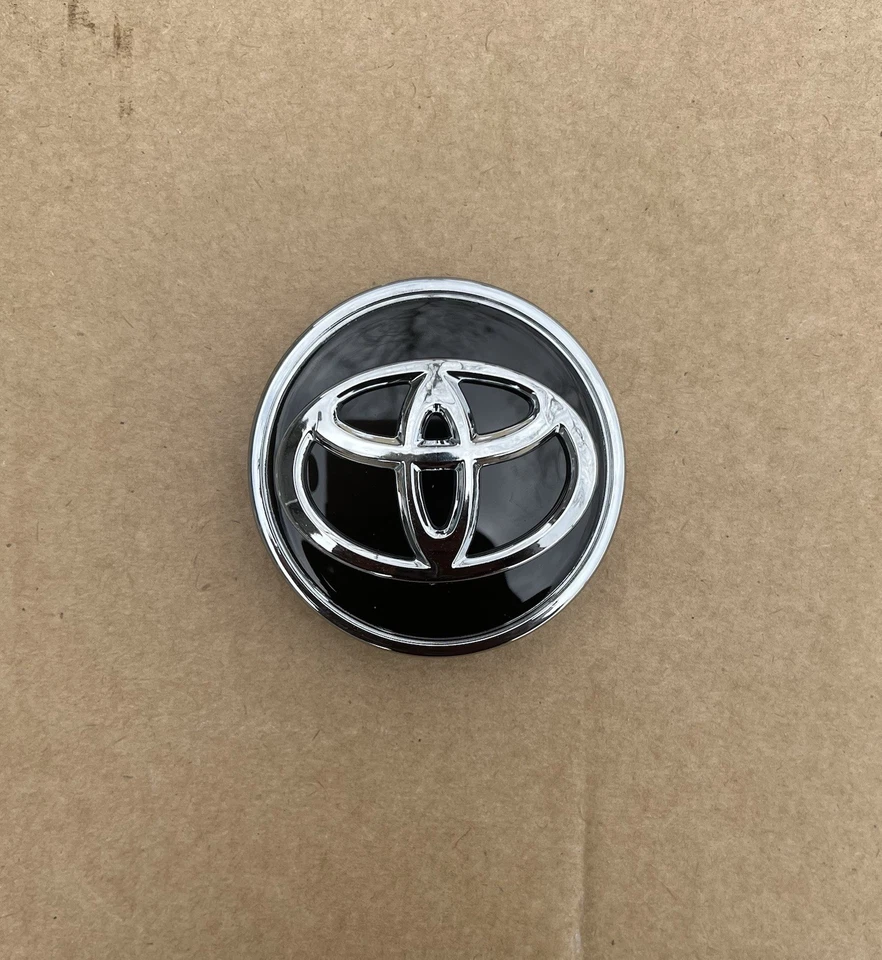 4x TOYOTA 62mm Black Wheel Center Caps, Camry Avalon RAV4 C-HR PriusVS Corolla - Image 4 of 4