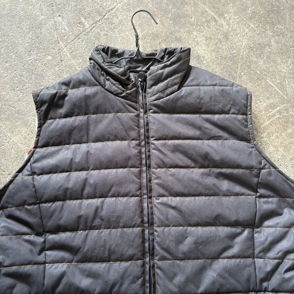 Chaleco Outback Trading Bourke para mujer 1X negro piel aceitosa forrado polar aislado Foto 2 de 4