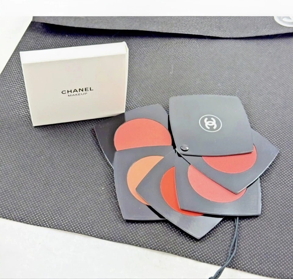 Chanel Blush Makeup Samples 5 Shade Fan Card Spiral Board Sample Cards NEW Boxed - Image 2 of 4