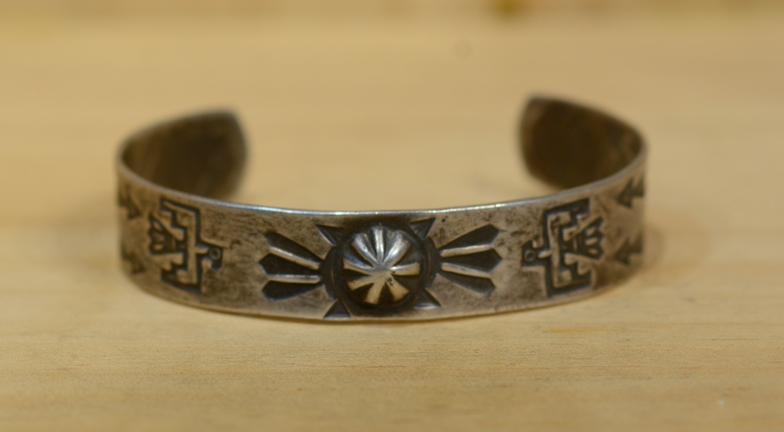 Native American Silver Cuff Small Rolling Logs  T… - image 1