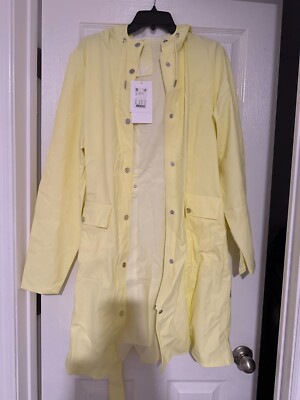 RAINS Curve Women's Waterproof Jacket Size Large Straw Yellow MSRP $140 NWT