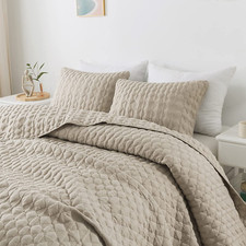Oversized California Cal King Size Quilt Bedding Sets with Pillow Shams, Beige T