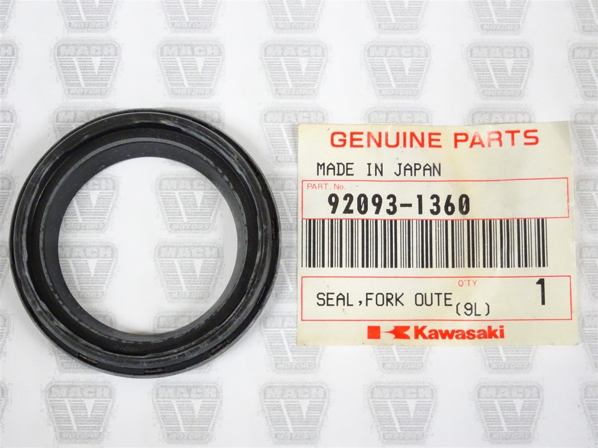 Kawasaki NOS NEW 92093-1360 Fork Outer Tube Seal ZX ZX600