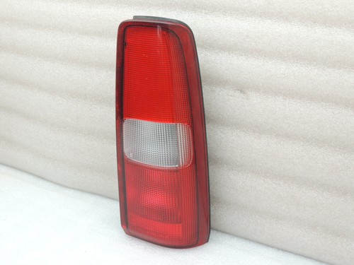 Suzuki Jimny III Rear right Lamp Tailligt 3625581A10 🚨 RHD ONLY 🚨 - Picture 2 of 14