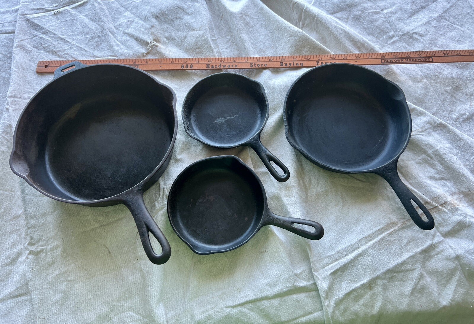 4 Vintage CAST IRON Skillets Made In USA Exact Product Shown Griswold