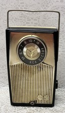 Vintage RCA Deluxe All Transistor Impac Radio