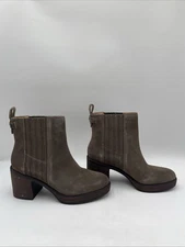 NWOB Crown Vintage Capari Bootie Brown Women's Size 8.5M