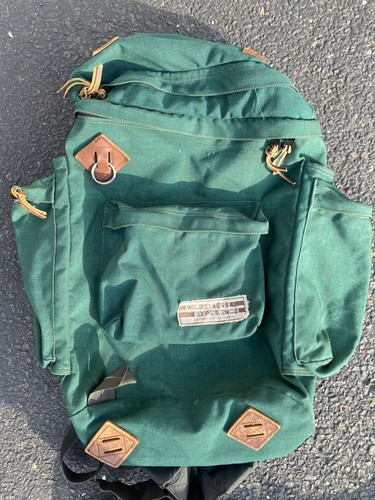 Vtg WILDERNESS EXPERIENCE Green Canvas Leather Backpack Internal Frame USA