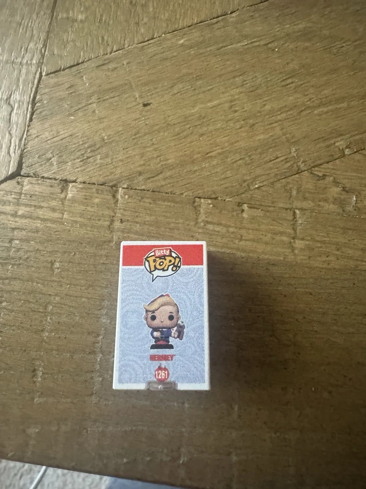 Funko Itty Bitty Pop - Rudolph el reno nariz roja: Hermey (Persecución) 1261 Foto 2 de 4