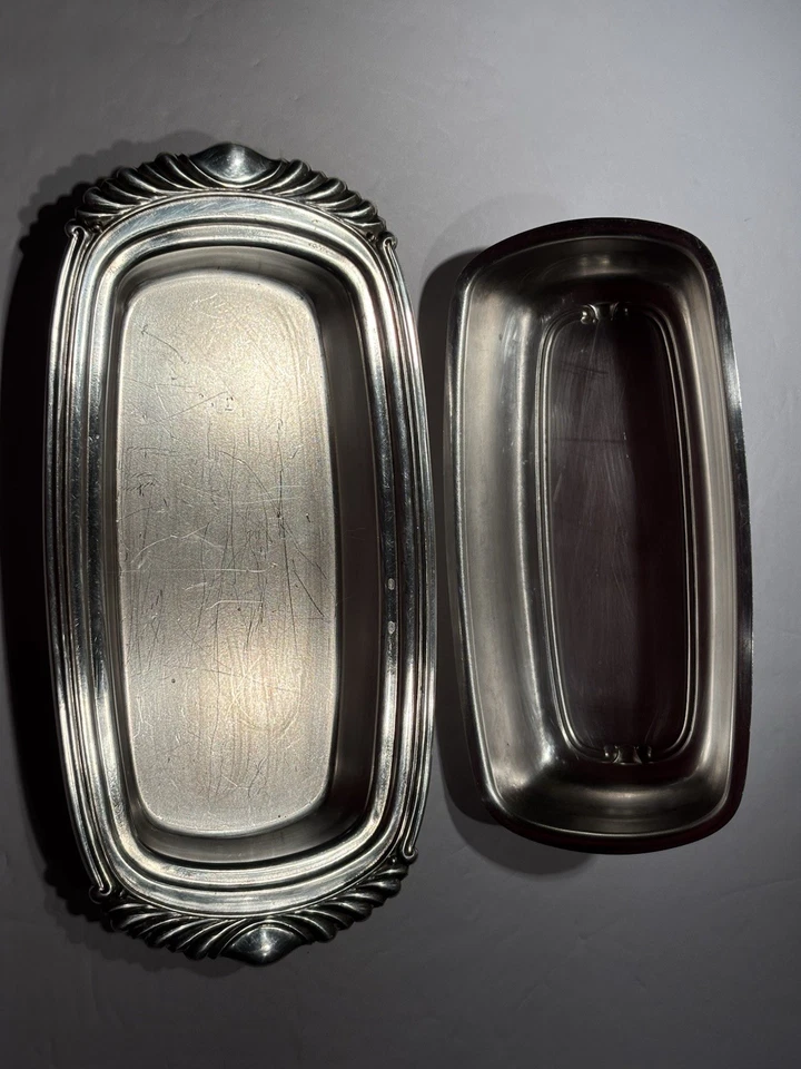 Plato de mantequilla plateado vintage Oneida Ltd en excelente estado. Foto 2 de 4