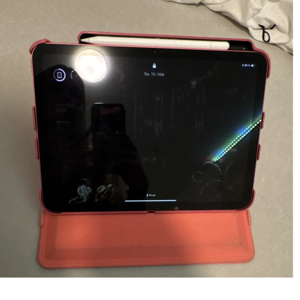 Apple iPad 10 · 128GB · Wi-Fi, Foto 1 von 5