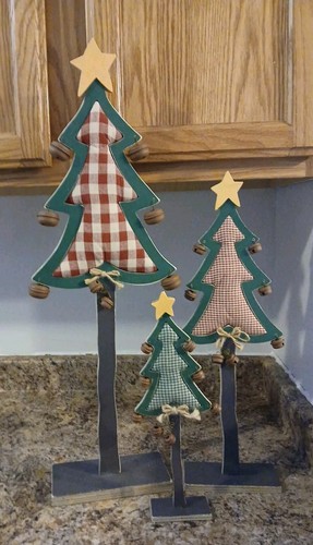Rustic Primitive Standing Christmas Trees w/BELLS 3pc Set Folk Art Home Decor - Picture 13 of 15