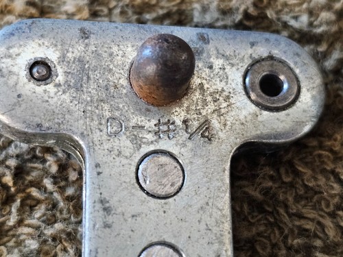 2 ATI AT518D-1/4 D #1/4 Nut Plate Drill Jig Rivet Aircraft Panel Repair Tool - Picture 5 of 8